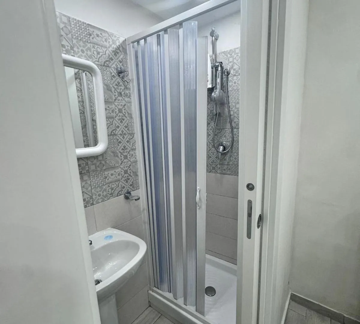 B&B Come A Casa Tua Naples 0*,